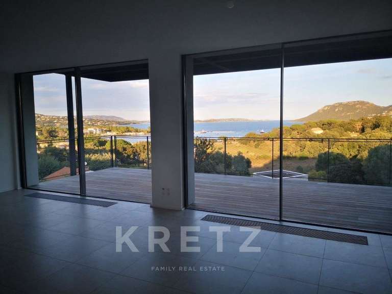 Appartement Porto-Vecchio - 3 chambres - 164m²