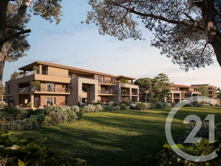 Appartement Porto-Vecchio - 3 chambres - 101m²