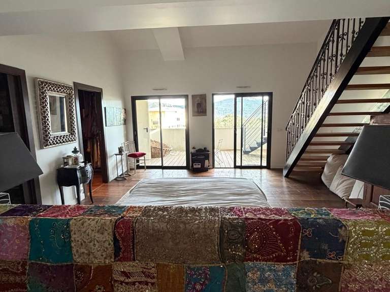 Appartement Porto-Vecchio - 5 chambres - 305m²