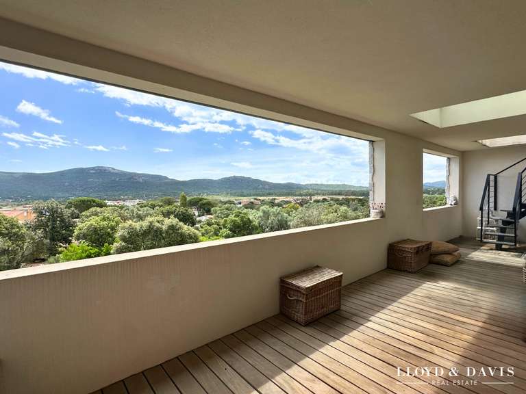 Apartment Porto-Vecchio - 5 bedrooms - 305m²