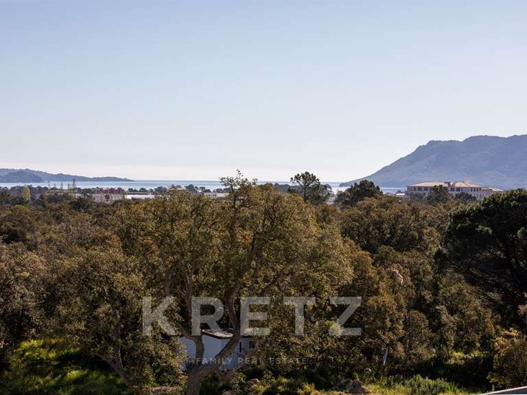 Appartement Porto-Vecchio - 3 chambres - 120m²