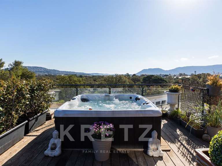 Appartement Porto-Vecchio - 3 chambres - 120m²