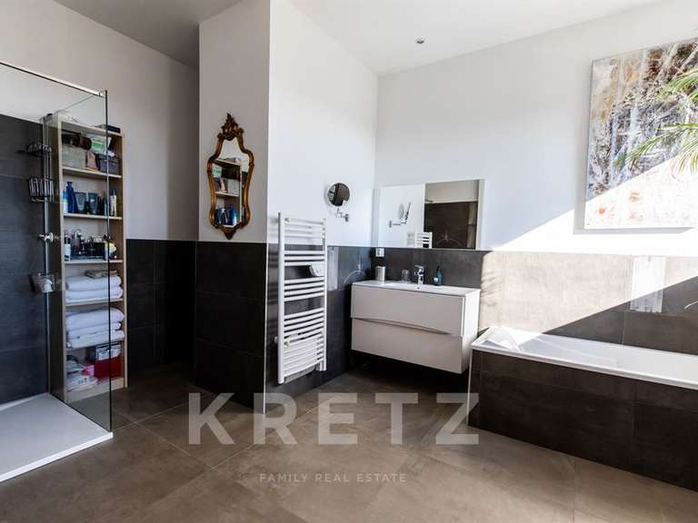 Appartement Porto-Vecchio - 3 chambres - 120m²