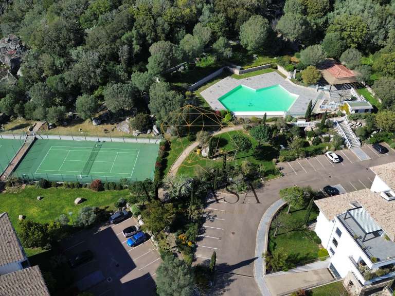 Appartement Porto-Vecchio - 3 chambres - 105m²