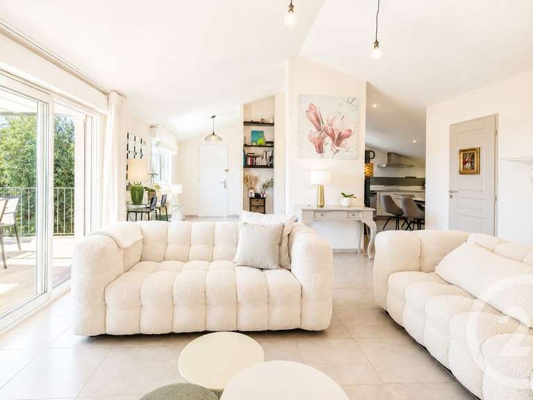 Appartement Porto-Vecchio - 4 chambres - 196m²