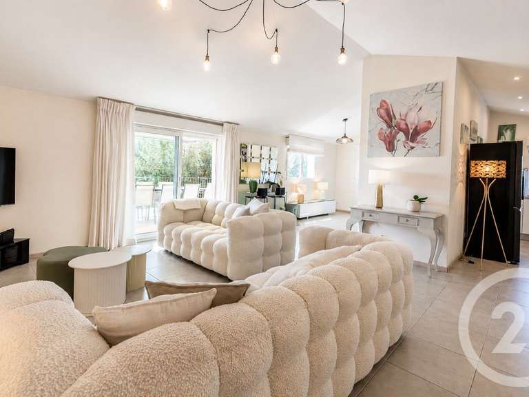 Appartement Porto-Vecchio - 4 chambres - 196m²