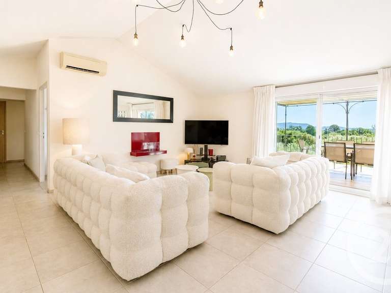 Appartement Porto-Vecchio - 4 chambres - 196m²