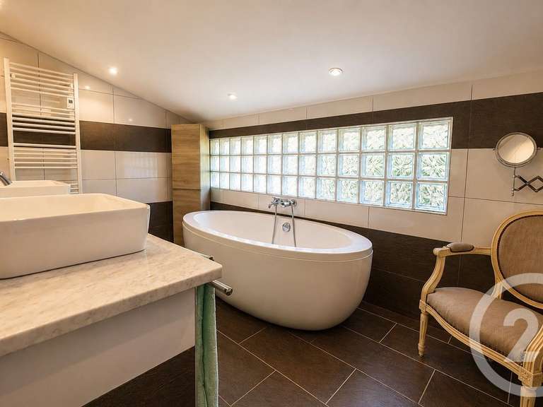 Appartement Porto-Vecchio - 4 chambres - 196m²