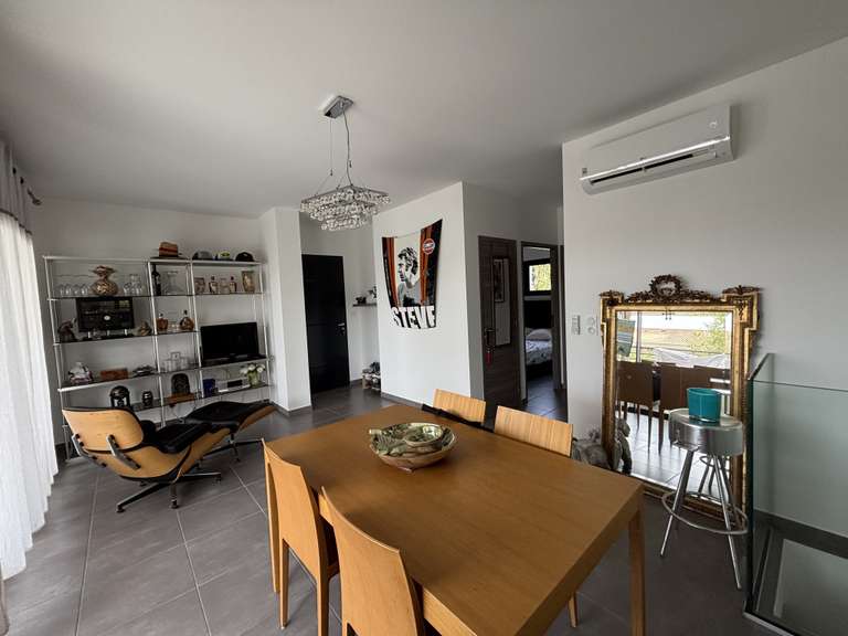 Appartement Porto-Vecchio - 5 chambres - 114m²