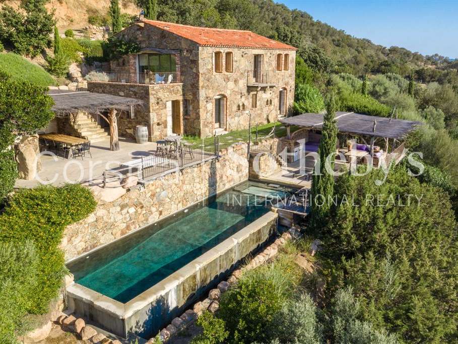 House Porto-Vecchio