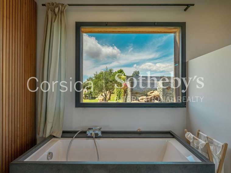 Maison avec Vue sur mer Porto-Vecchio - 5 chambres - 320m²