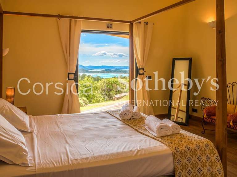 Maison Porto-Vecchio - 4 chambres - 350m²