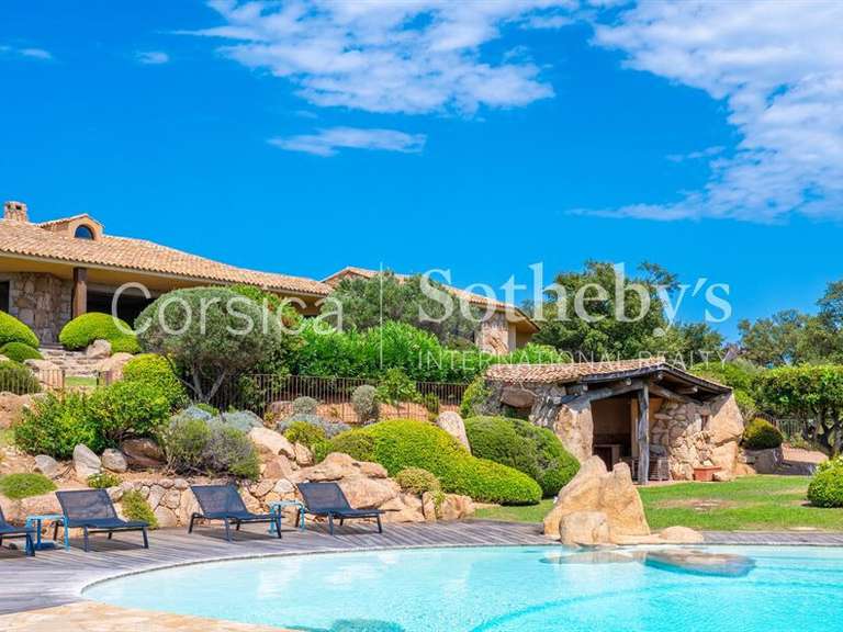 Maison Porto-Vecchio - 4 chambres - 350m²