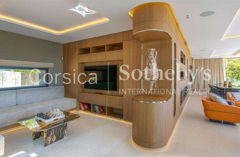 Maison Porto-Vecchio - 6 chambres - 440m²