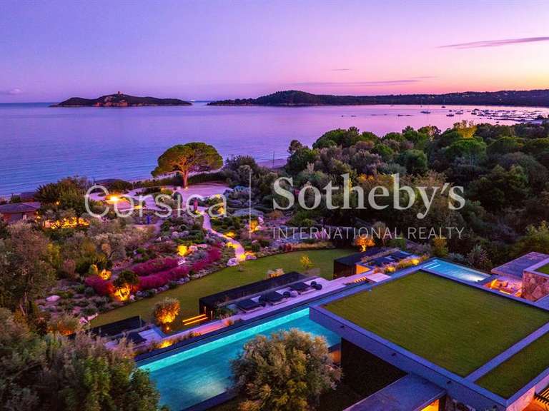 Maison Porto-Vecchio - 6 chambres - 470m²
