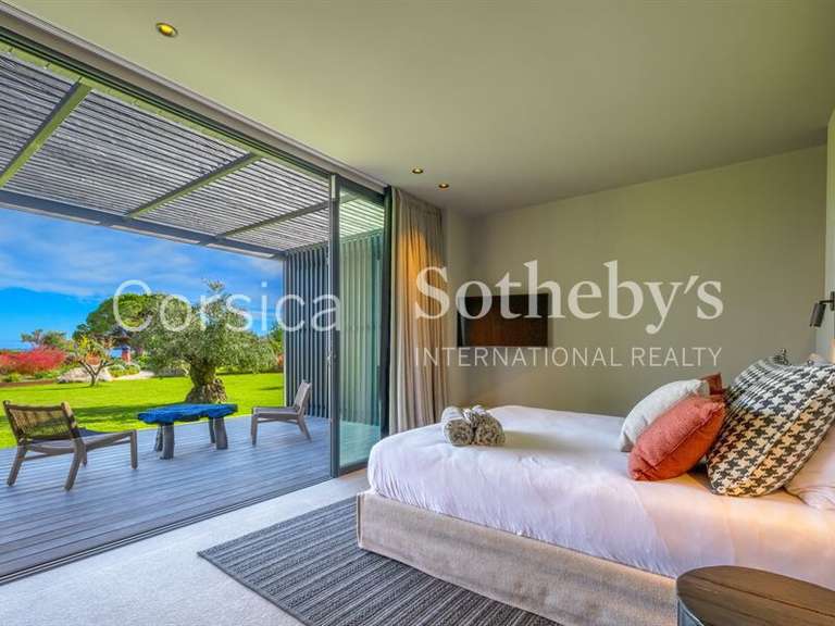 Maison Porto-Vecchio - 6 chambres - 470m²