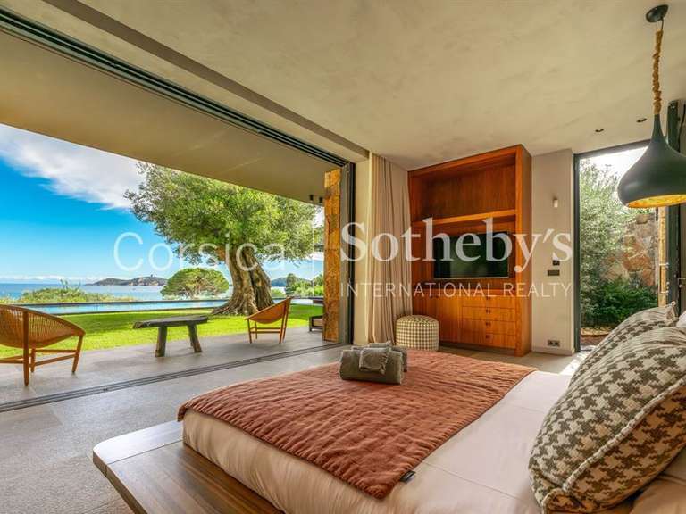 Maison Porto-Vecchio - 6 chambres - 470m²