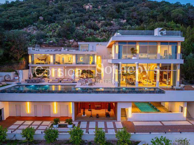 Maison Porto-Vecchio - 8 chambres - 900m²