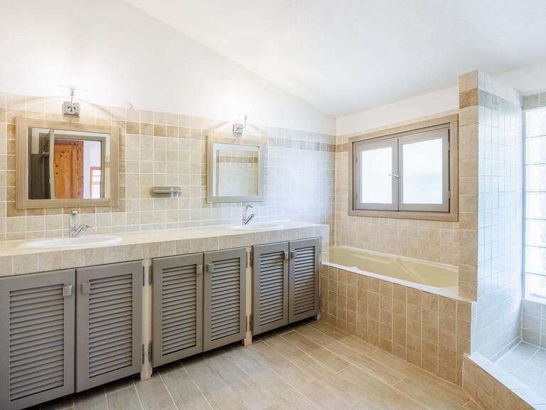 Maison Porto-Vecchio - 4 chambres - 1m²