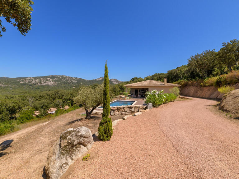 Maison Porto-Vecchio - 5 chambres - 9m²