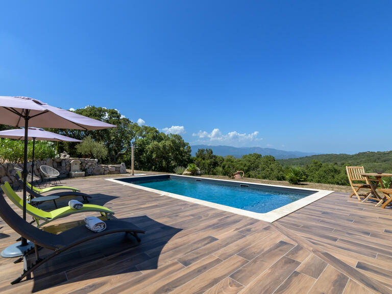 Maison Porto-Vecchio - 5 chambres - 9m²
