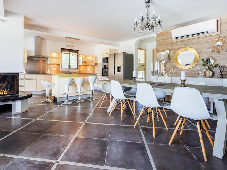 Maison Porto-Vecchio - 4 chambres - 2m²