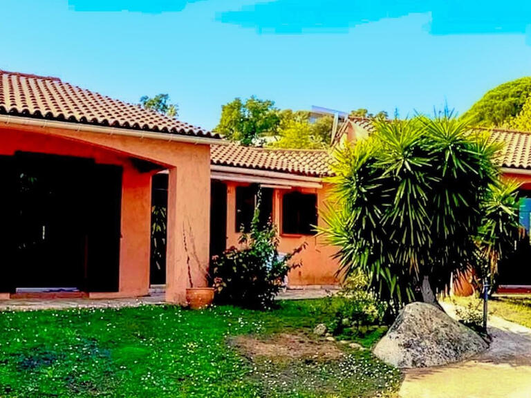 Maison Porto-Vecchio - 4 chambres - 14m²