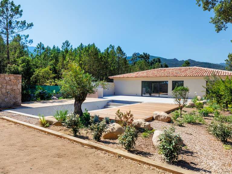Maison Porto-Vecchio - 5 chambres - 2m²