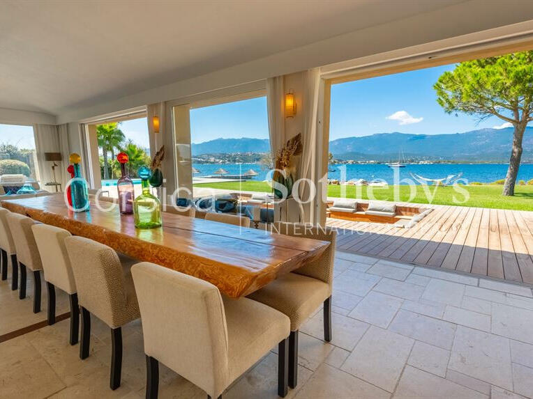 Maison Porto-Vecchio - 6 chambres - 350m²