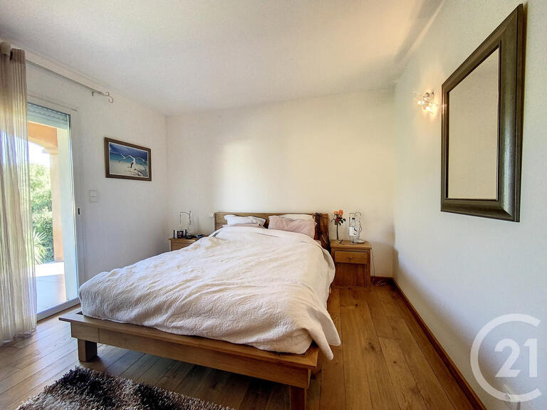Maison Porto-Vecchio - 7 chambres - 70m²
