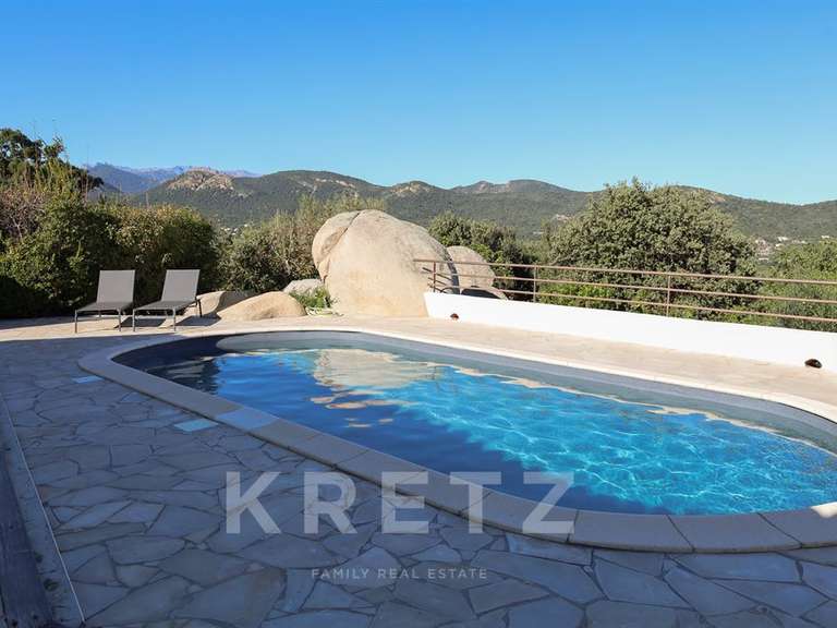 Maison Porto-Vecchio - 5 chambres - 168m²