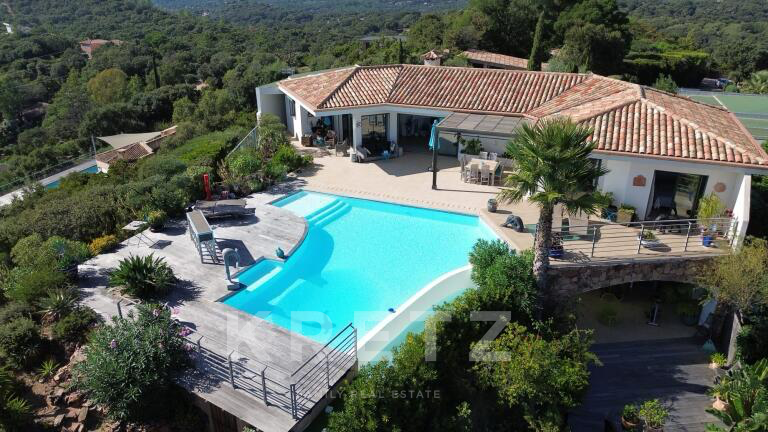 House Porto-Vecchio - 6 bedrooms - 305m²