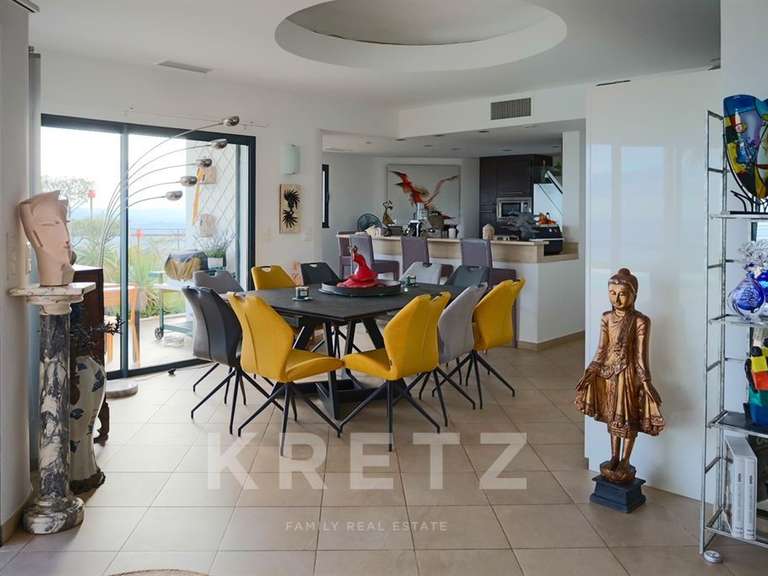 Maison Porto-Vecchio - 6 chambres - 305m²