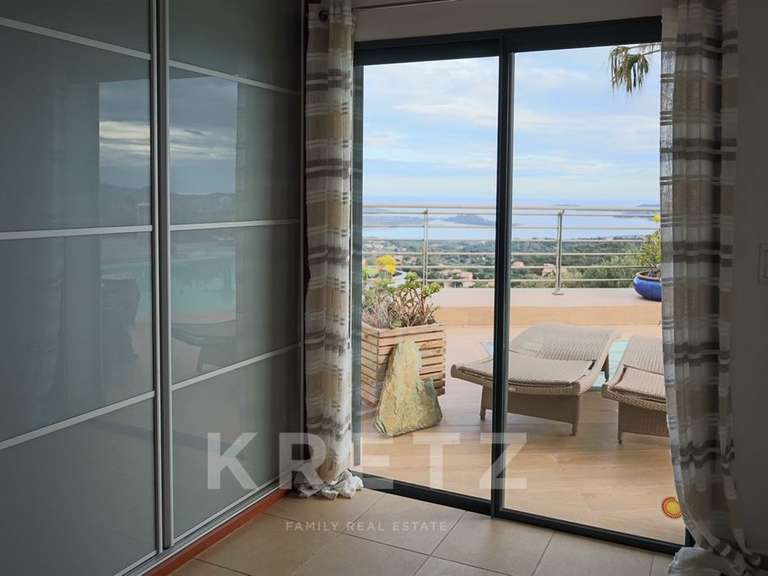 Maison Porto-Vecchio - 6 chambres - 305m²