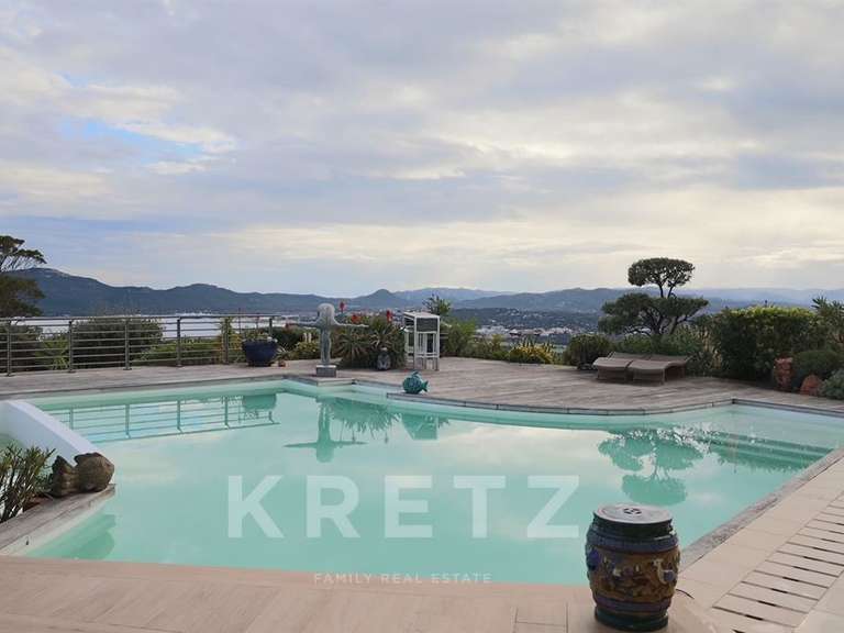 Maison Porto-Vecchio - 6 chambres - 305m²