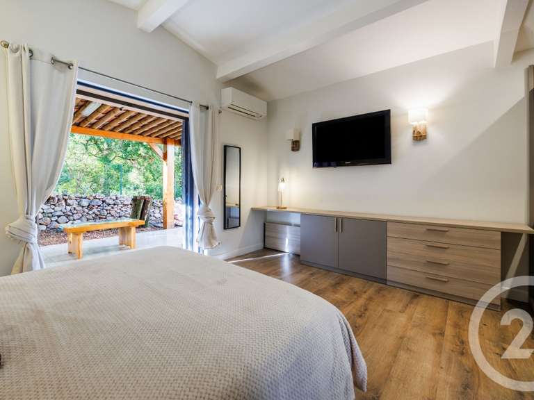 Maison Porto-Vecchio - 3 chambres - 200m²