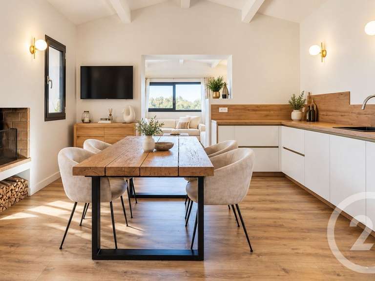 Maison Porto-Vecchio - 3 chambres - 200m²