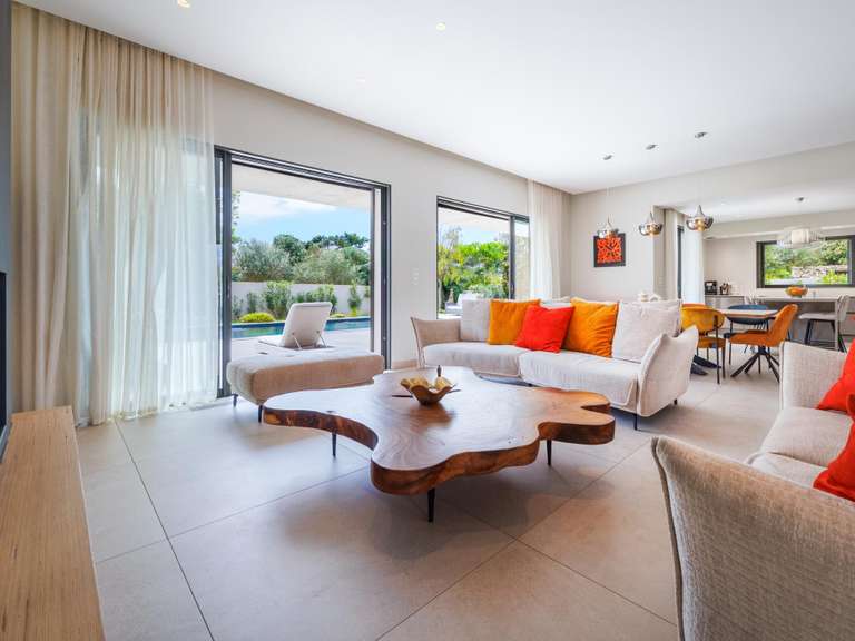 House Porto-Vecchio - 4 bedrooms - 200m²