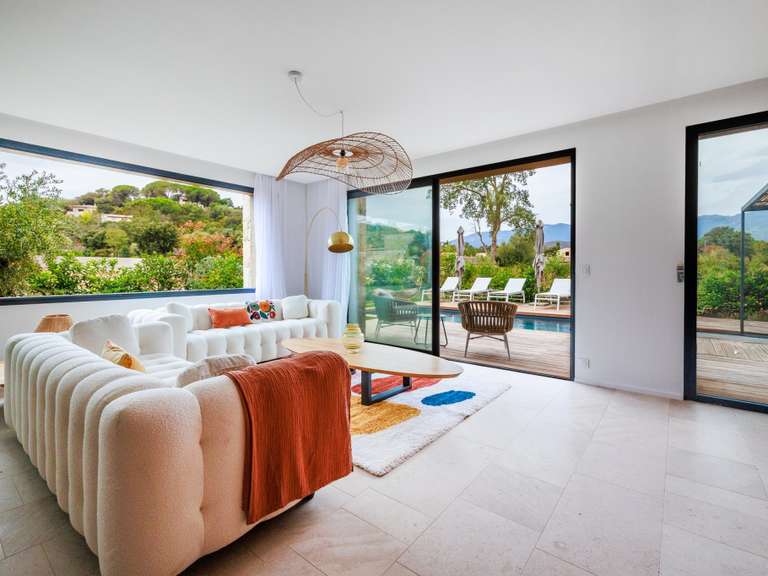 Maison Porto-Vecchio - 3 chambres - 107m²