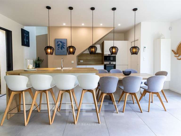 Maison Porto-Vecchio - 4 chambres - 114m²