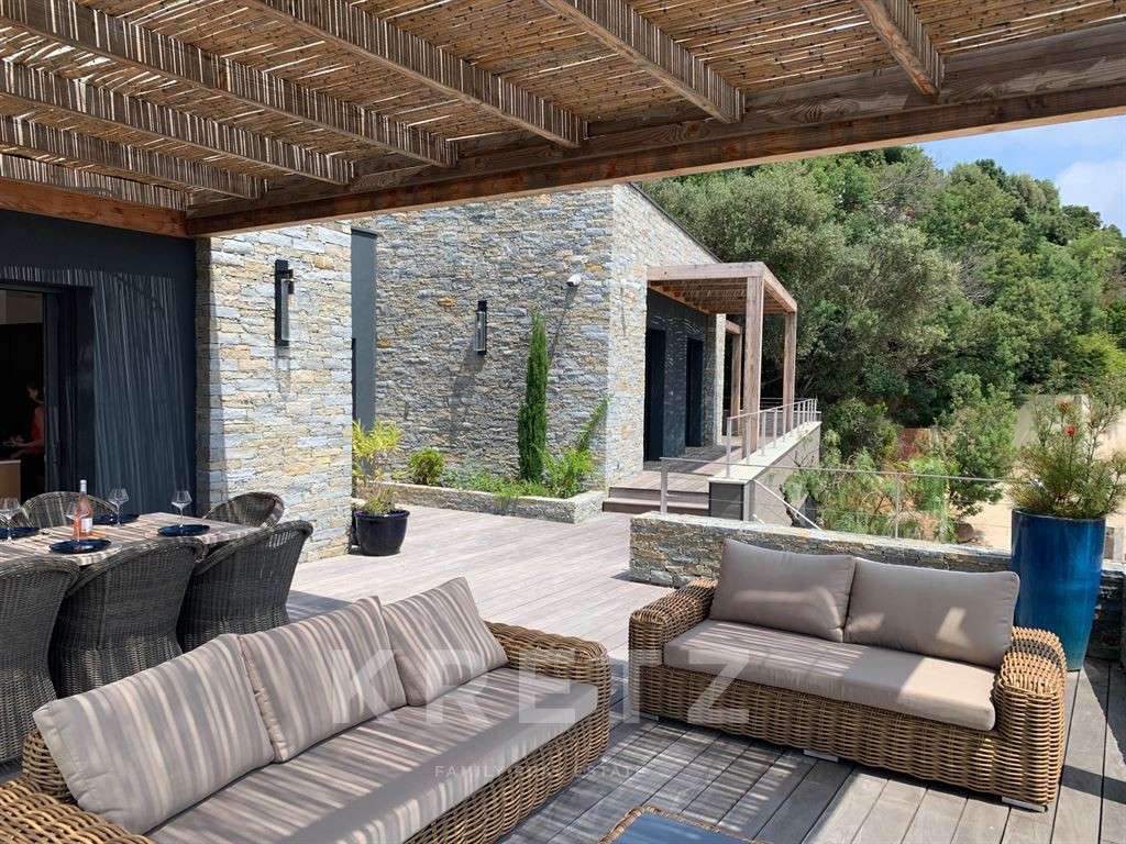 House Porto-Vecchio