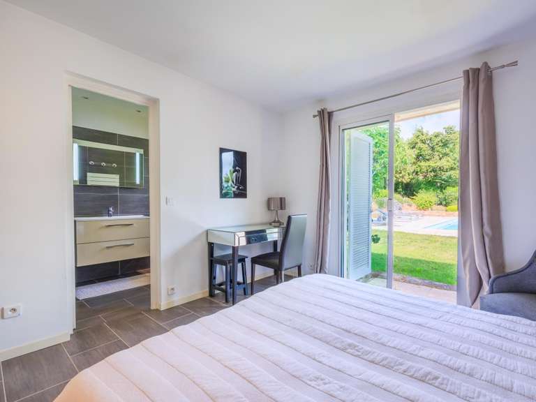 Maison Porto-Vecchio - 4 chambres - 215m²