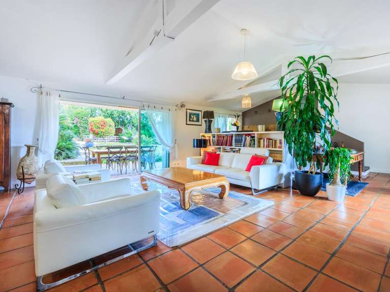 Maison Porto-Vecchio - 4 chambres - 215m²