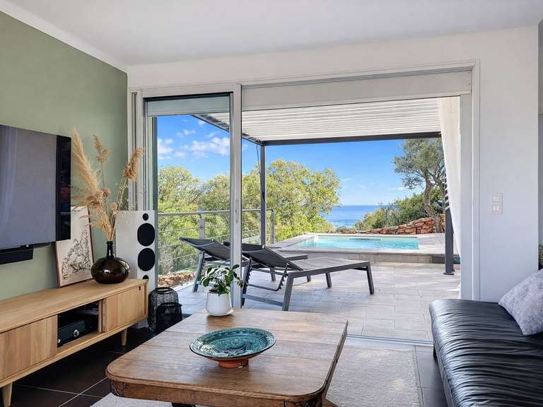 Maison Porto-Vecchio - 4 chambres - 182m²