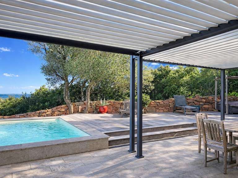 Maison Porto-Vecchio - 4 chambres - 182m²