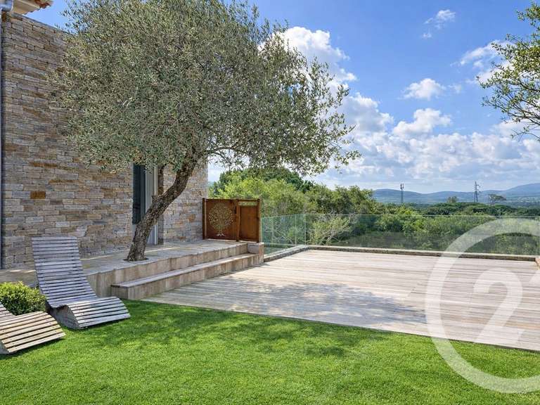 Maison Porto-Vecchio - 4 chambres - 182m²