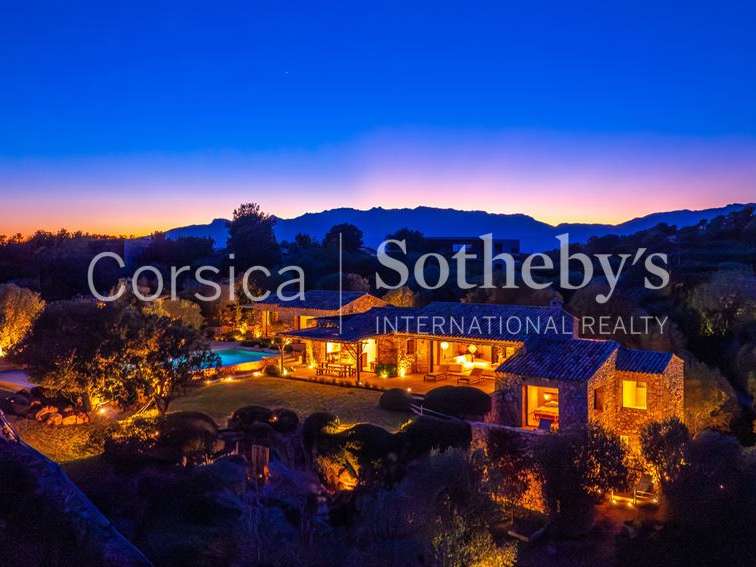 Maison avec Vue sur mer Porto-Vecchio - 7 chambres - 350m²