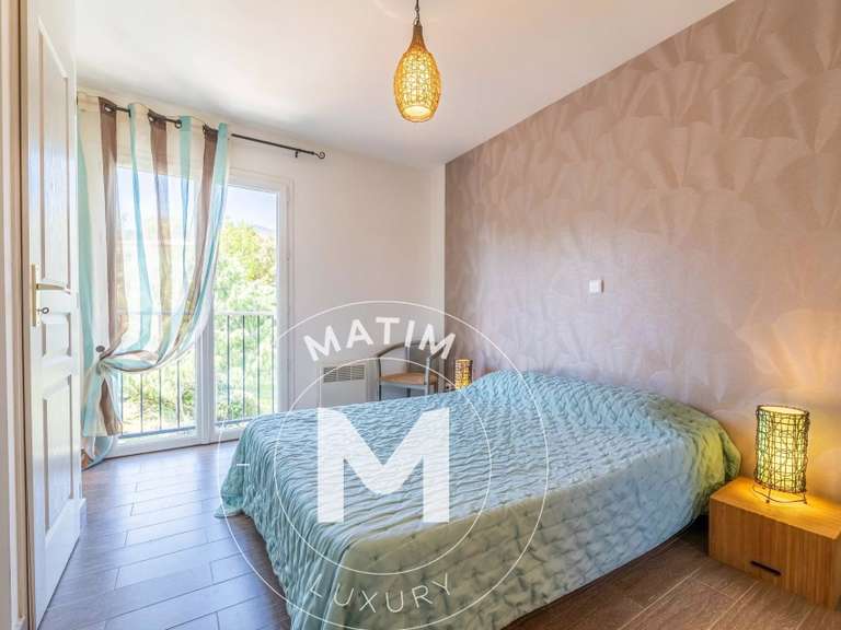 Maison Porto-Vecchio - 10 chambres - 232m²