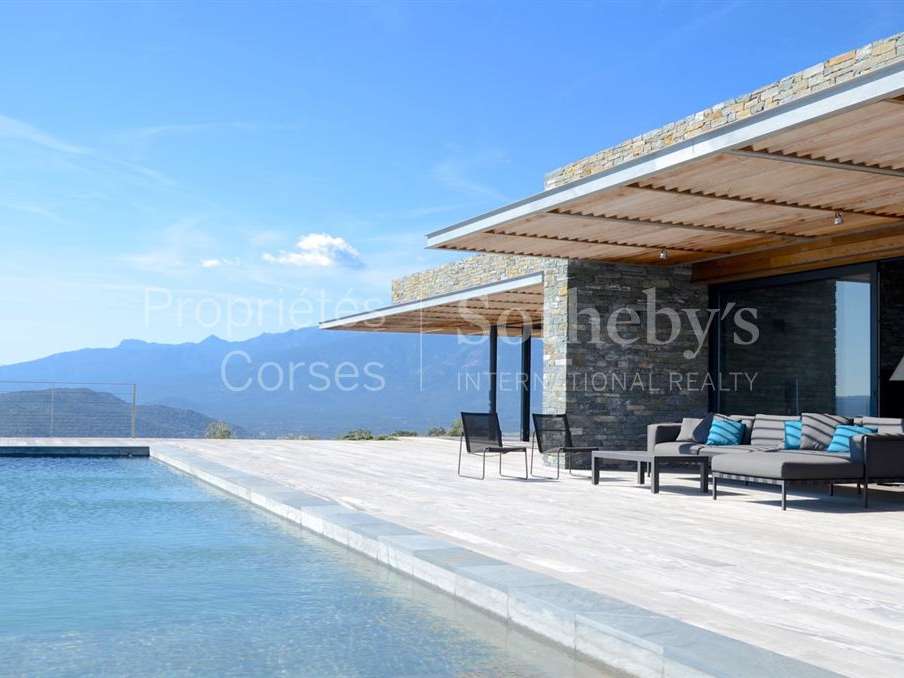 House Porto-Vecchio