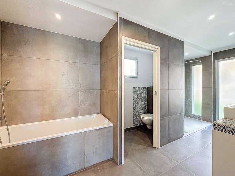 Maison Porto-Vecchio - 8 chambres - 320m²